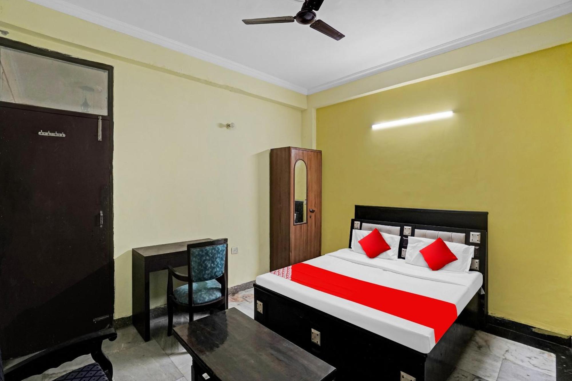 Hotel O Park View Noida Eksteriør billede
