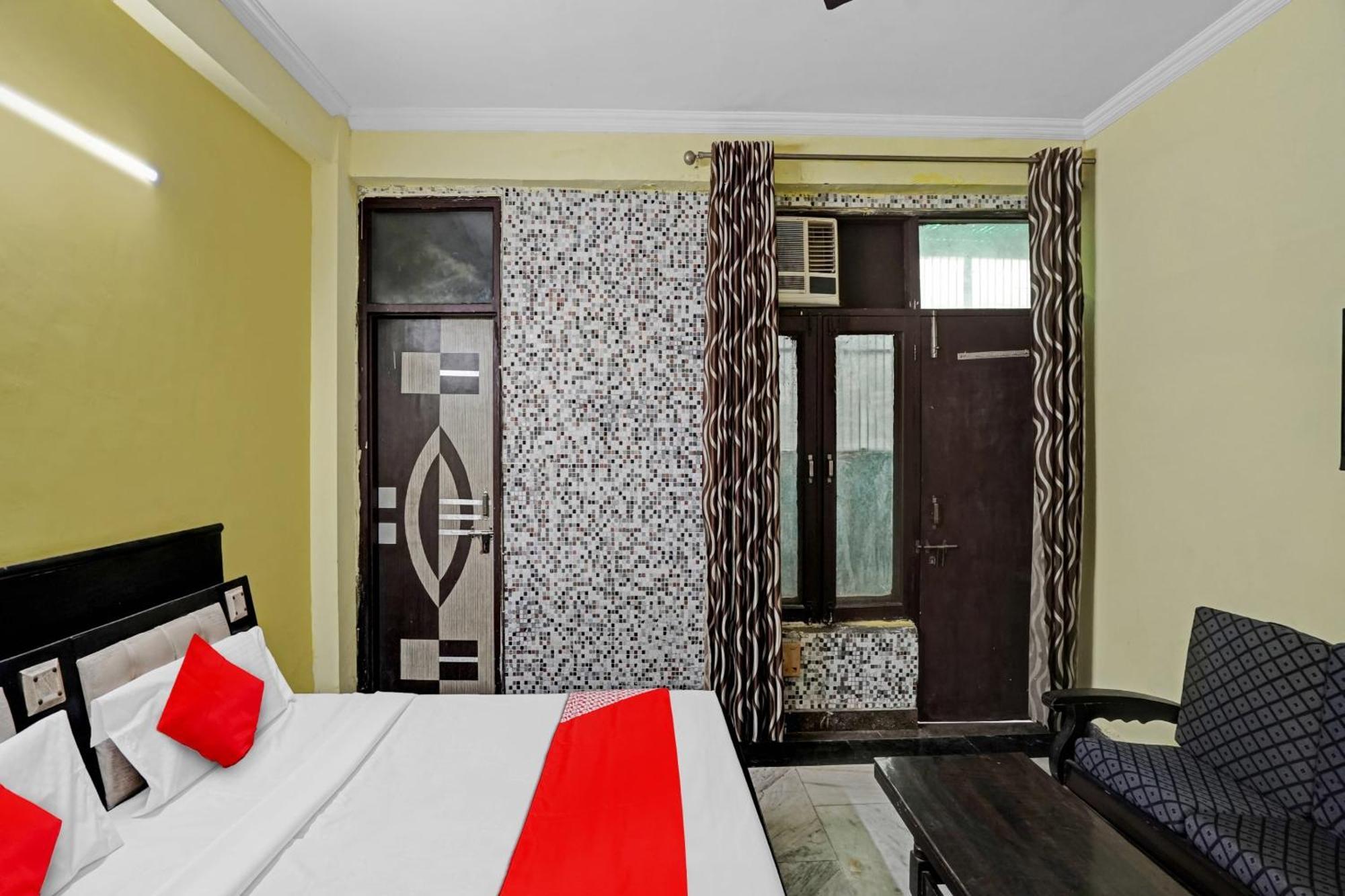 Hotel O Park View Noida Eksteriør billede