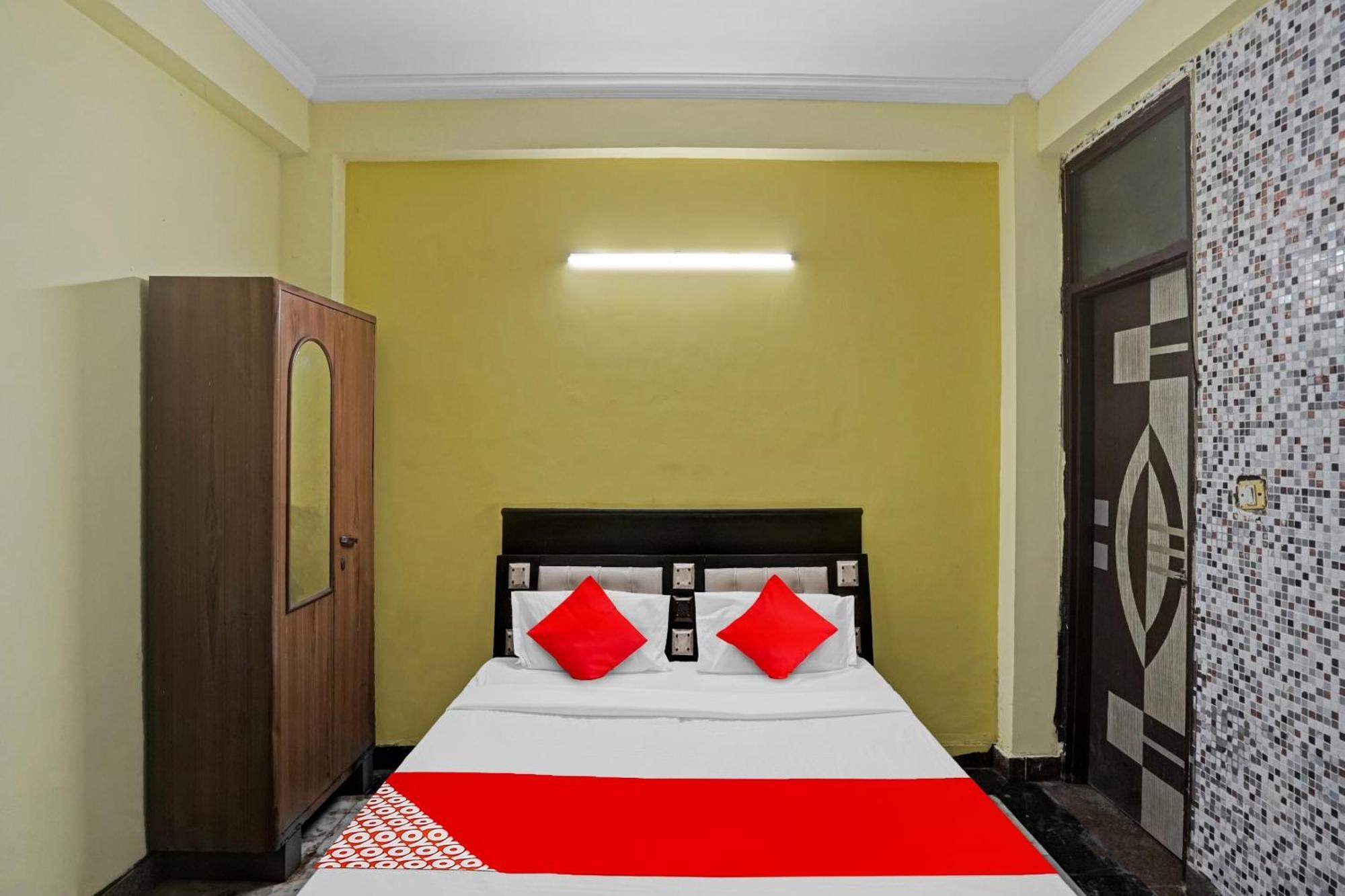 Hotel O Park View Noida Eksteriør billede